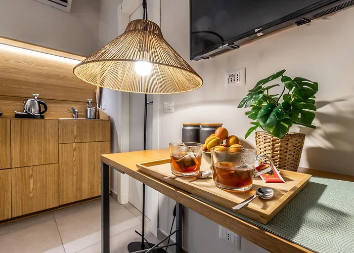 Energy, Style, And Relax In Perfect Rzym